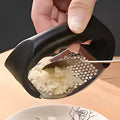 Manual   Garlic Press Garlic Crusher & Mincer Tool for Kitchen Use xtreme china