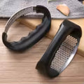 Manual   Garlic Press Garlic Crusher & Mincer Tool for Kitchen Use xtreme china